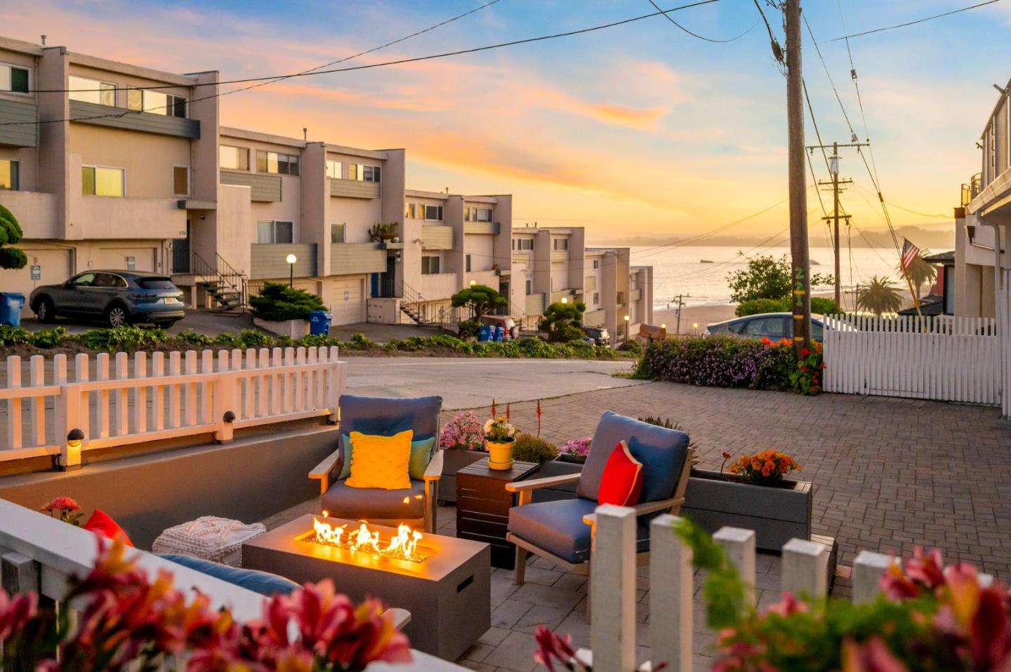 221 Rio Del Mar BLVD