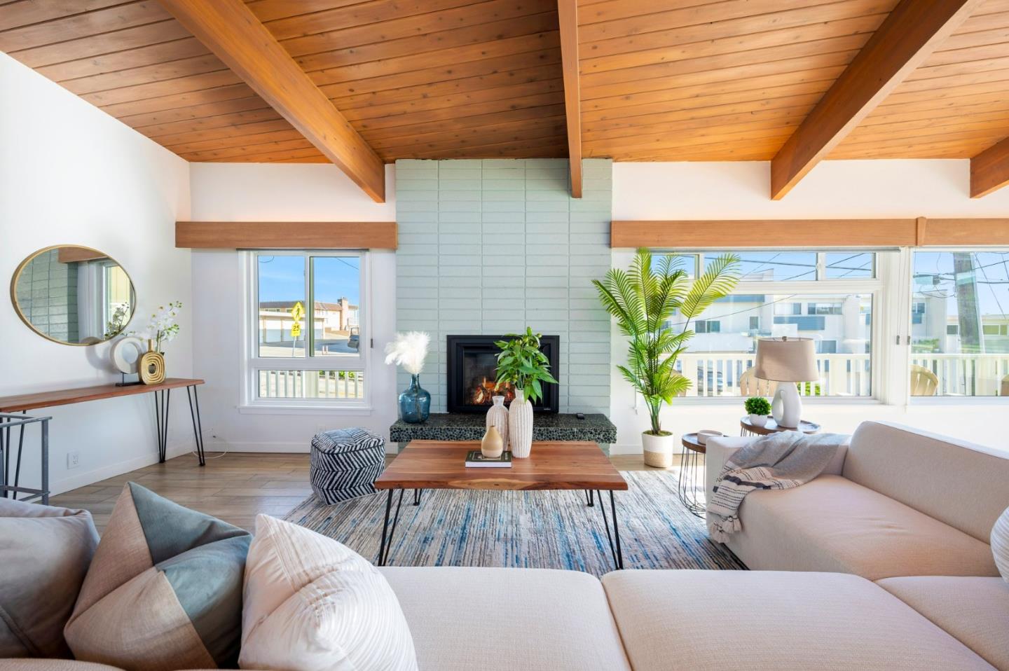 221 Rio Del Mar BLVD