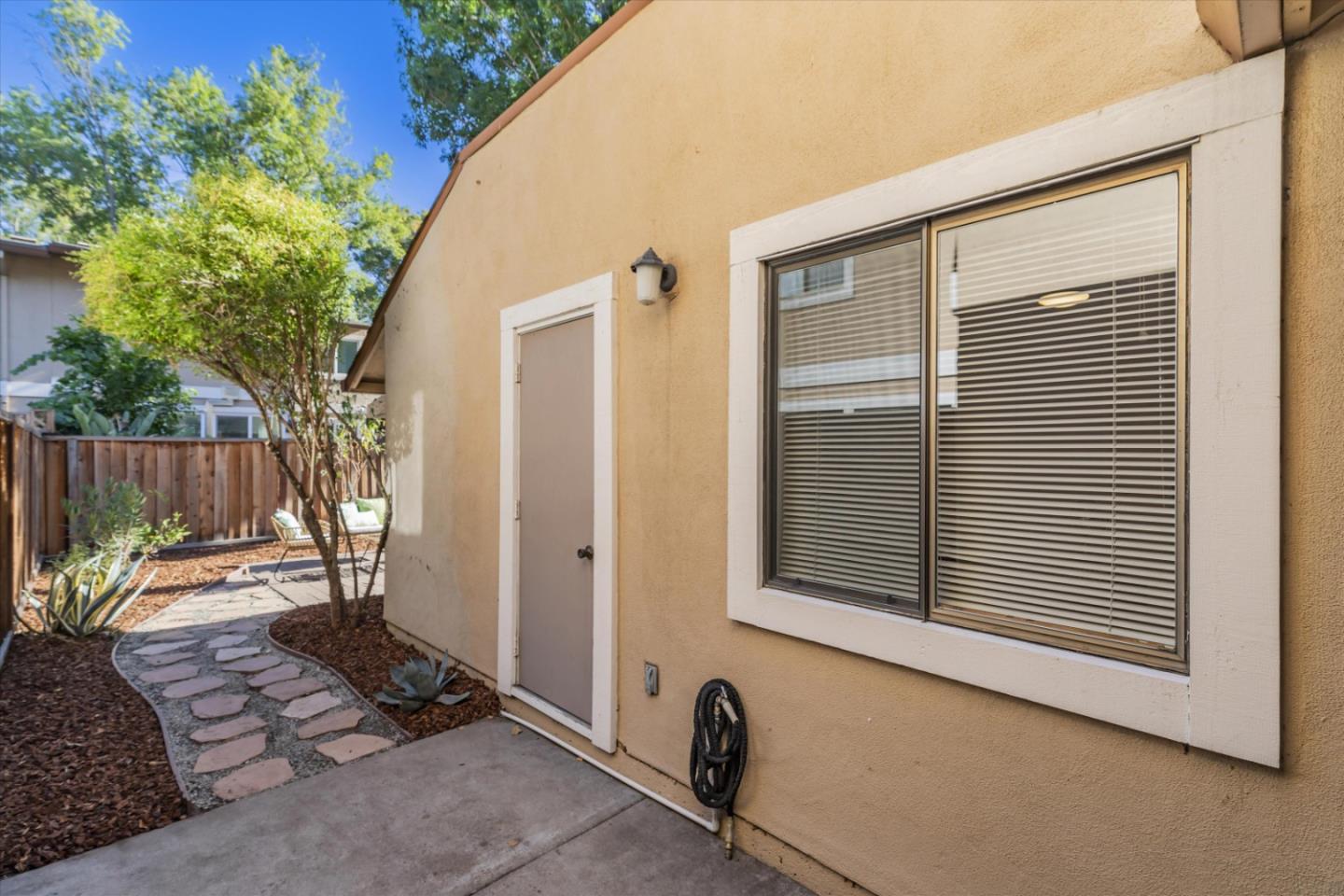 530 Felix WAY