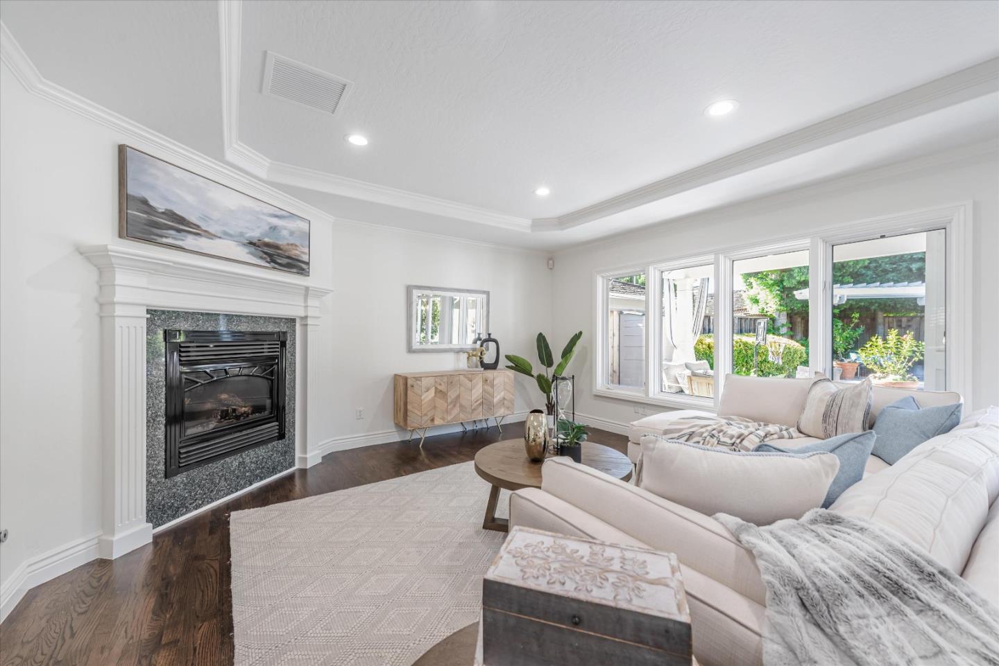 1701 Sweetbriar DR