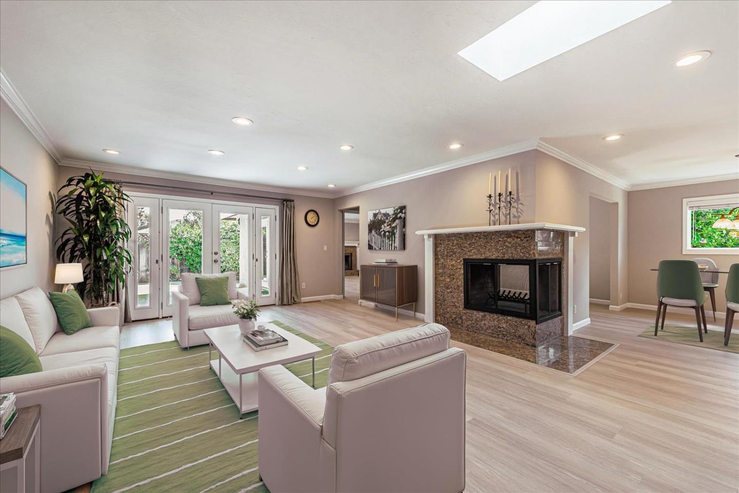 2268 Mazzaglia AVE