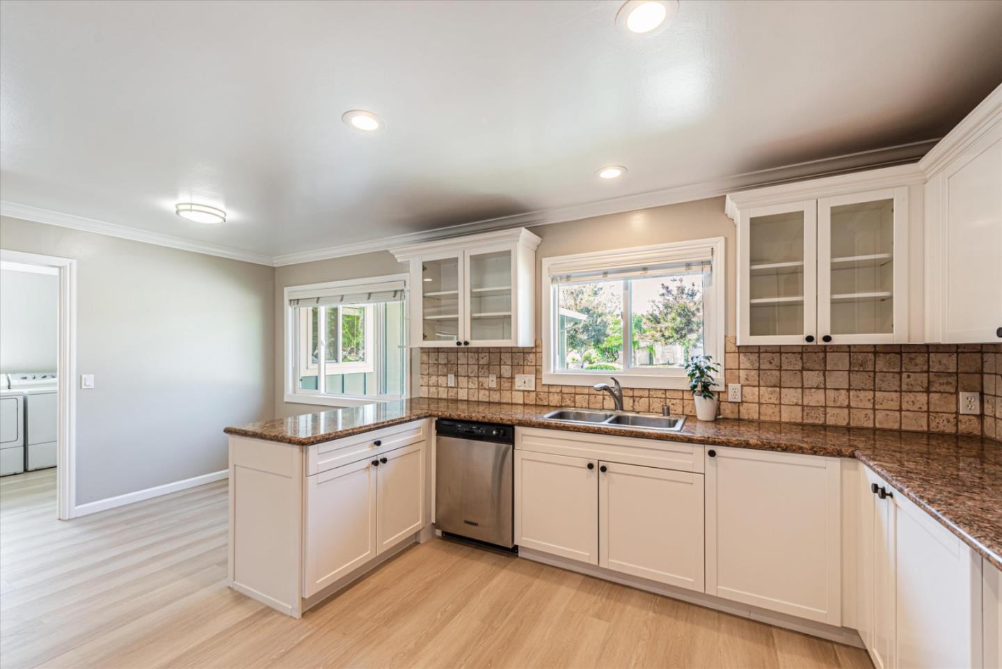 2268 Mazzaglia AVE