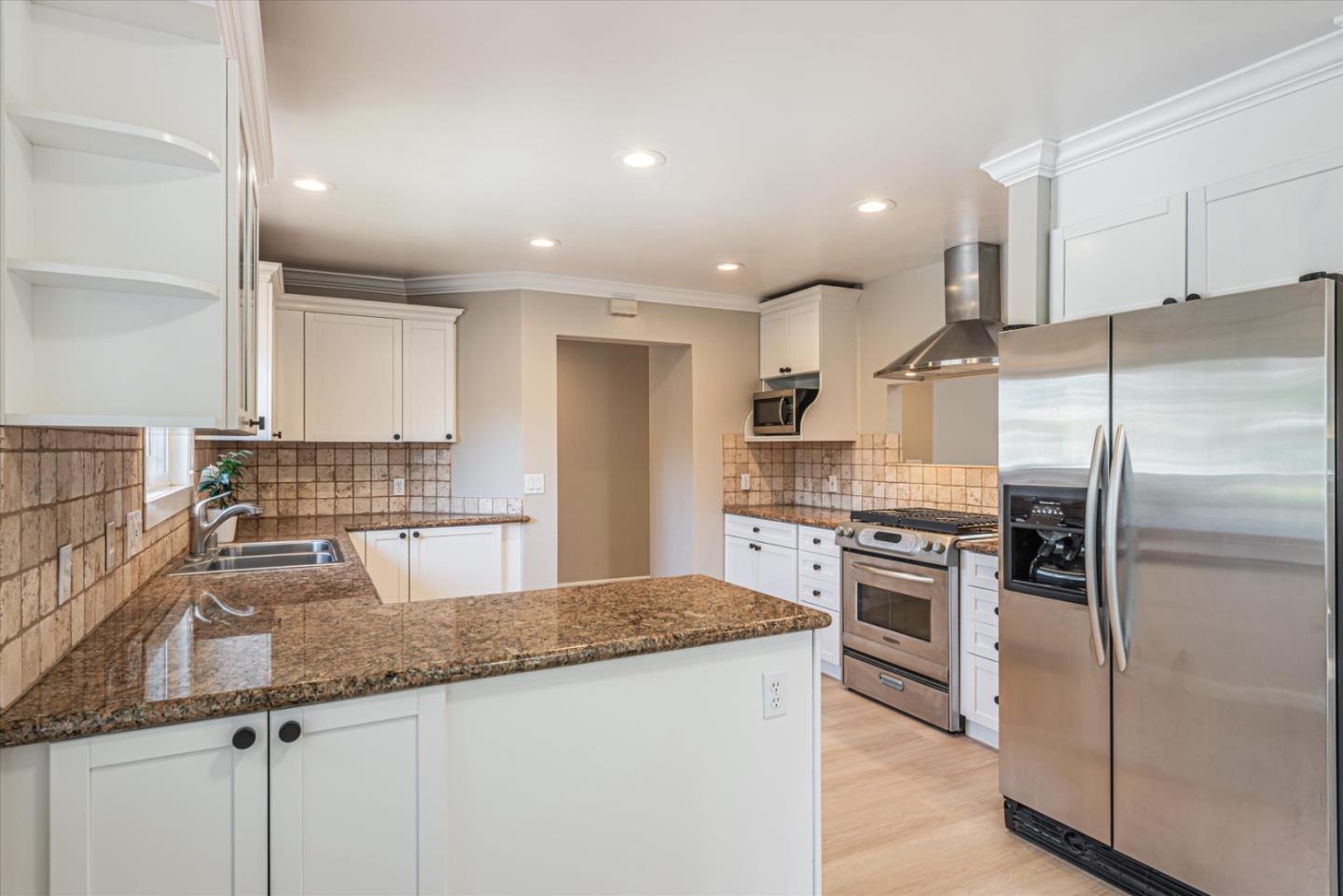2268 Mazzaglia AVE