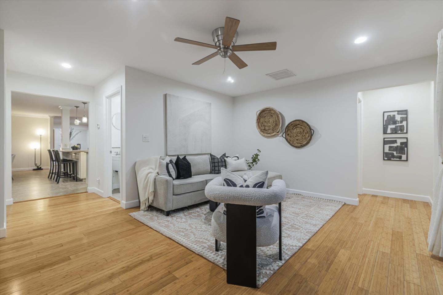 1804 Bird AVE