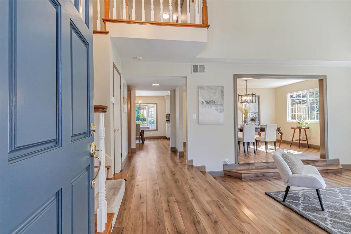 6438 Berwickshire WAY