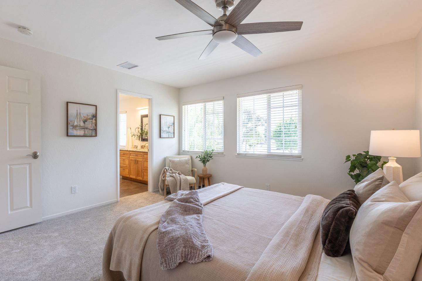 2550 Fairglen DR