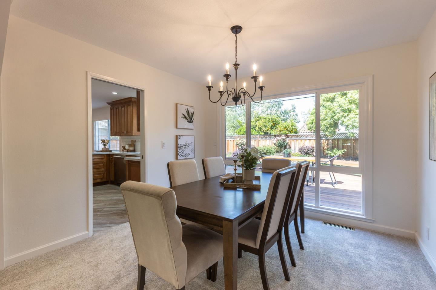 2550 Fairglen DR