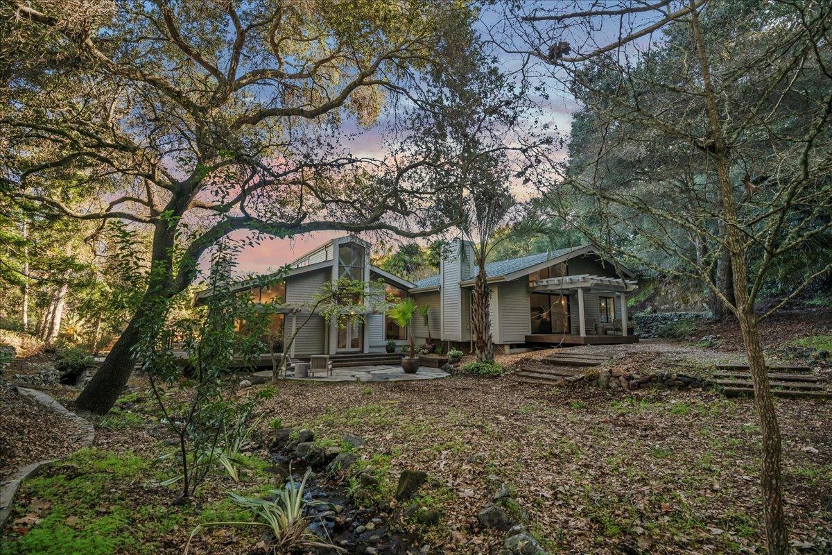 28140 Story Hill Lane