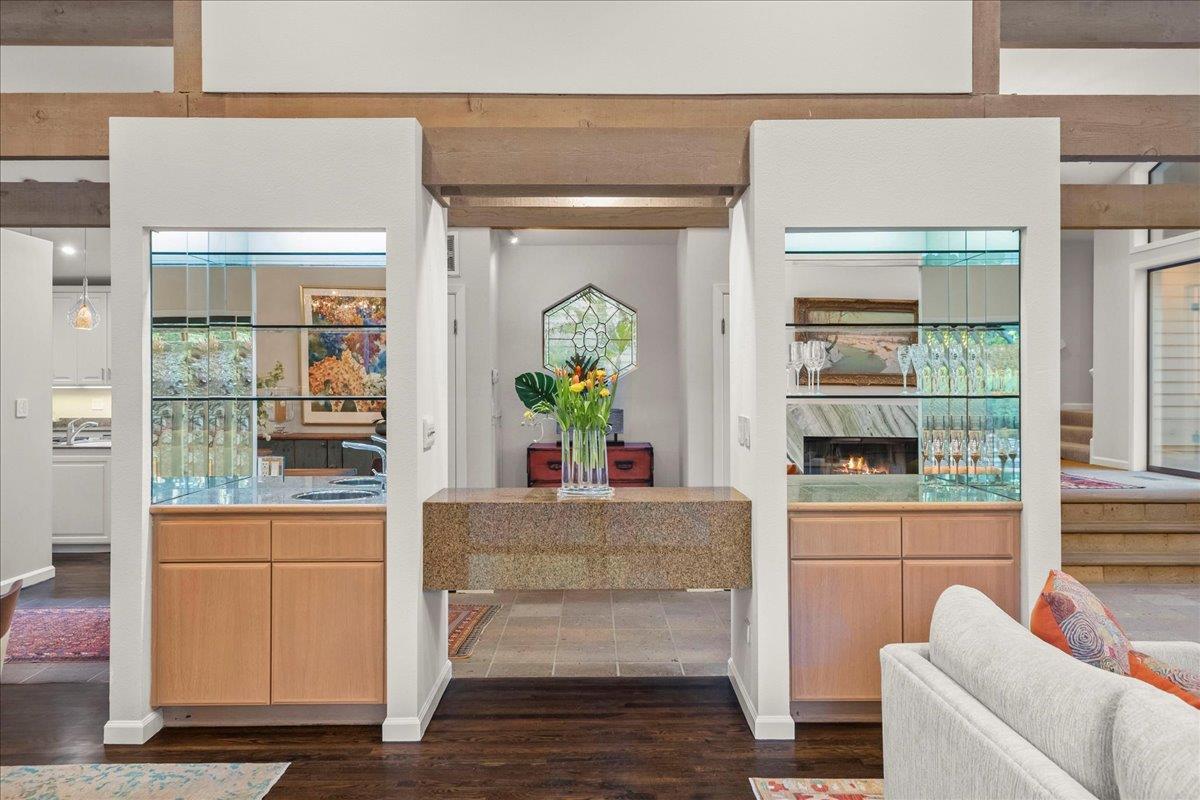 28140 Story Hill Lane