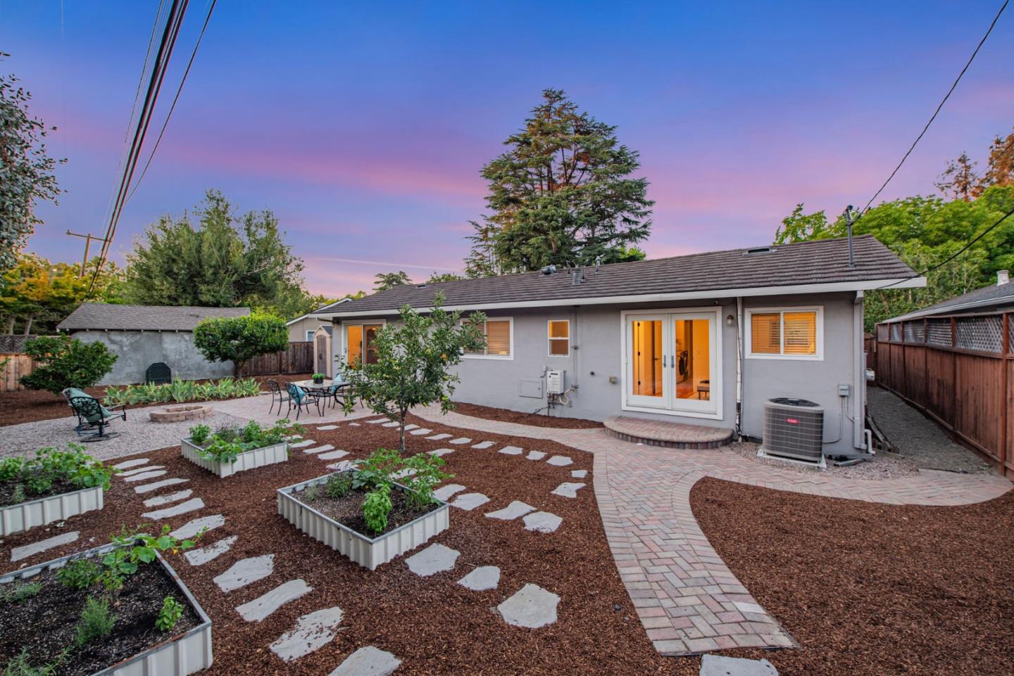 1711 Parkside Avenue