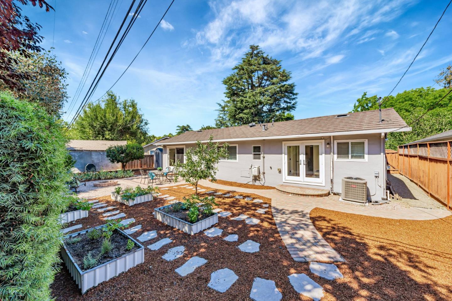 1711 Parkside Avenue