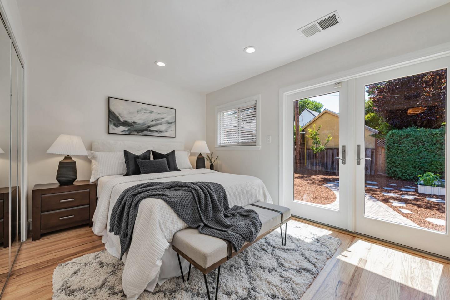 1711 Parkside Avenue