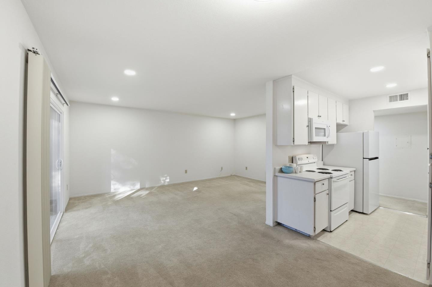 285 Tradewinds Drive 6