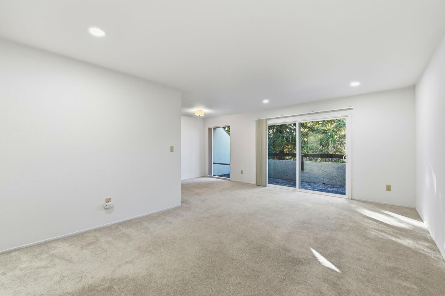 285 Tradewinds Drive 6