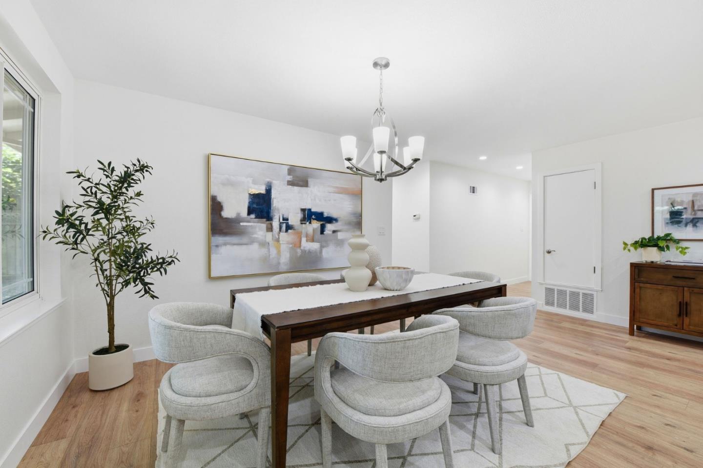 1524 Sandpiper Court