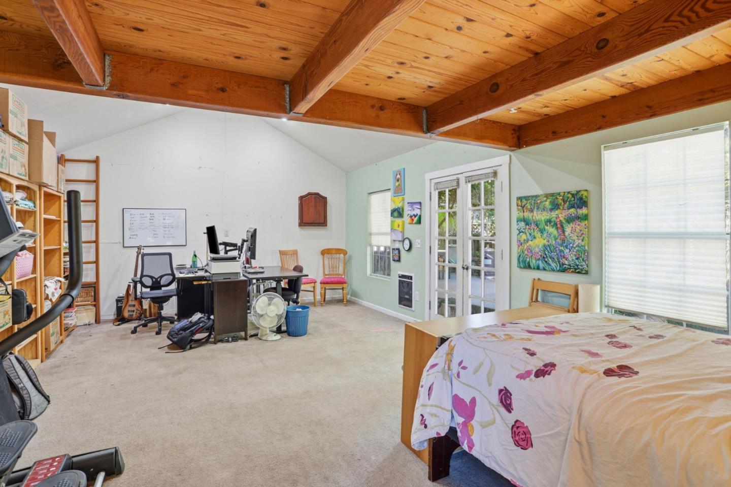 1068 Broadway Avenue