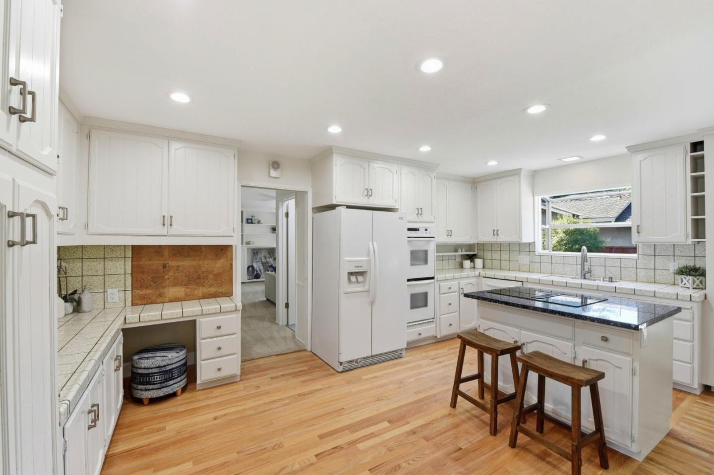 1625 Parkside Avenue