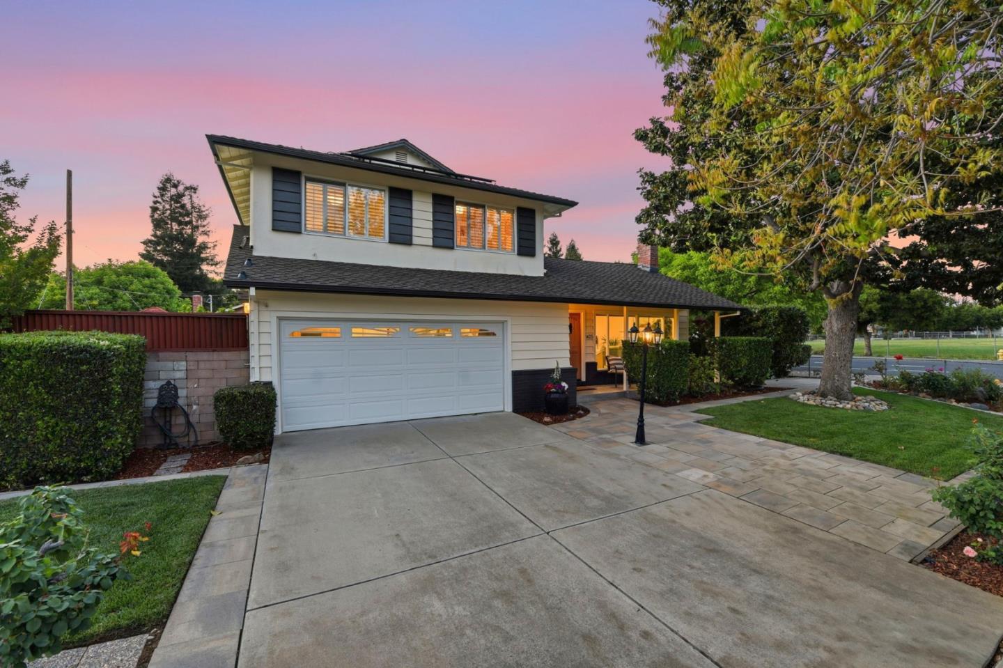 1625 Parkside Avenue