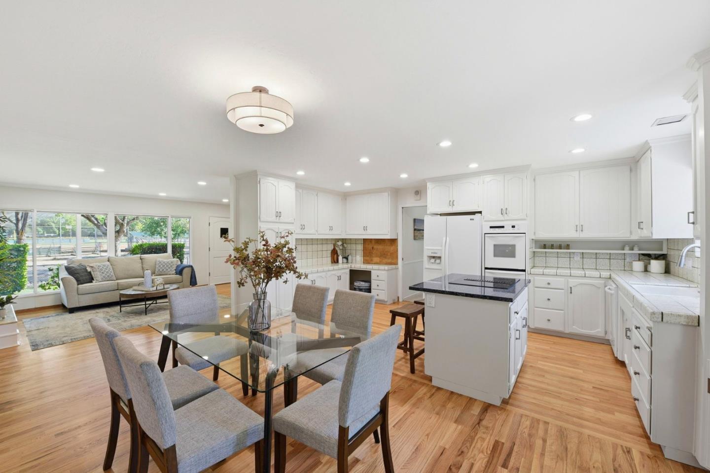 1625 Parkside Avenue