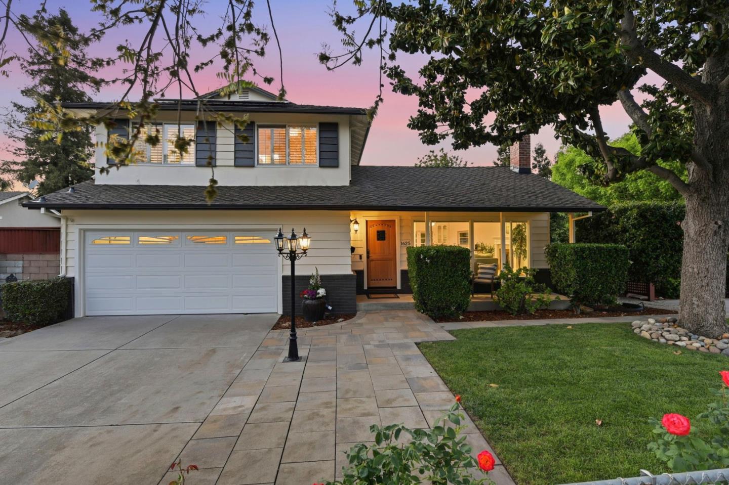 1625 Parkside Avenue