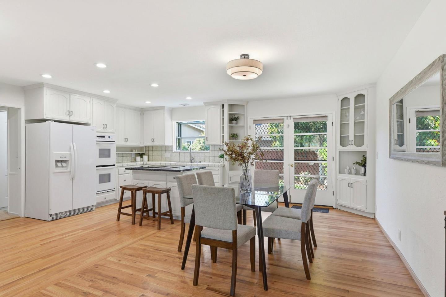 1625 Parkside Avenue