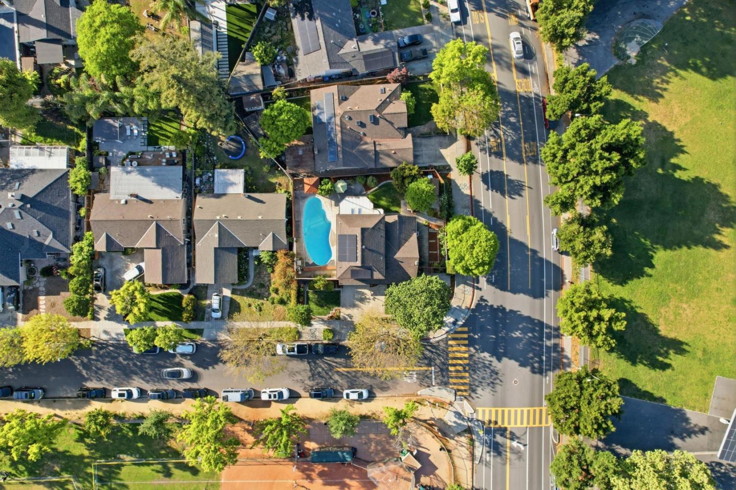 1625 Parkside Avenue