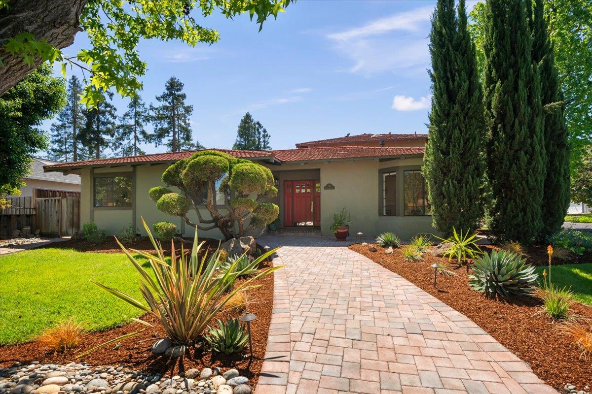 272 Belblossom Way