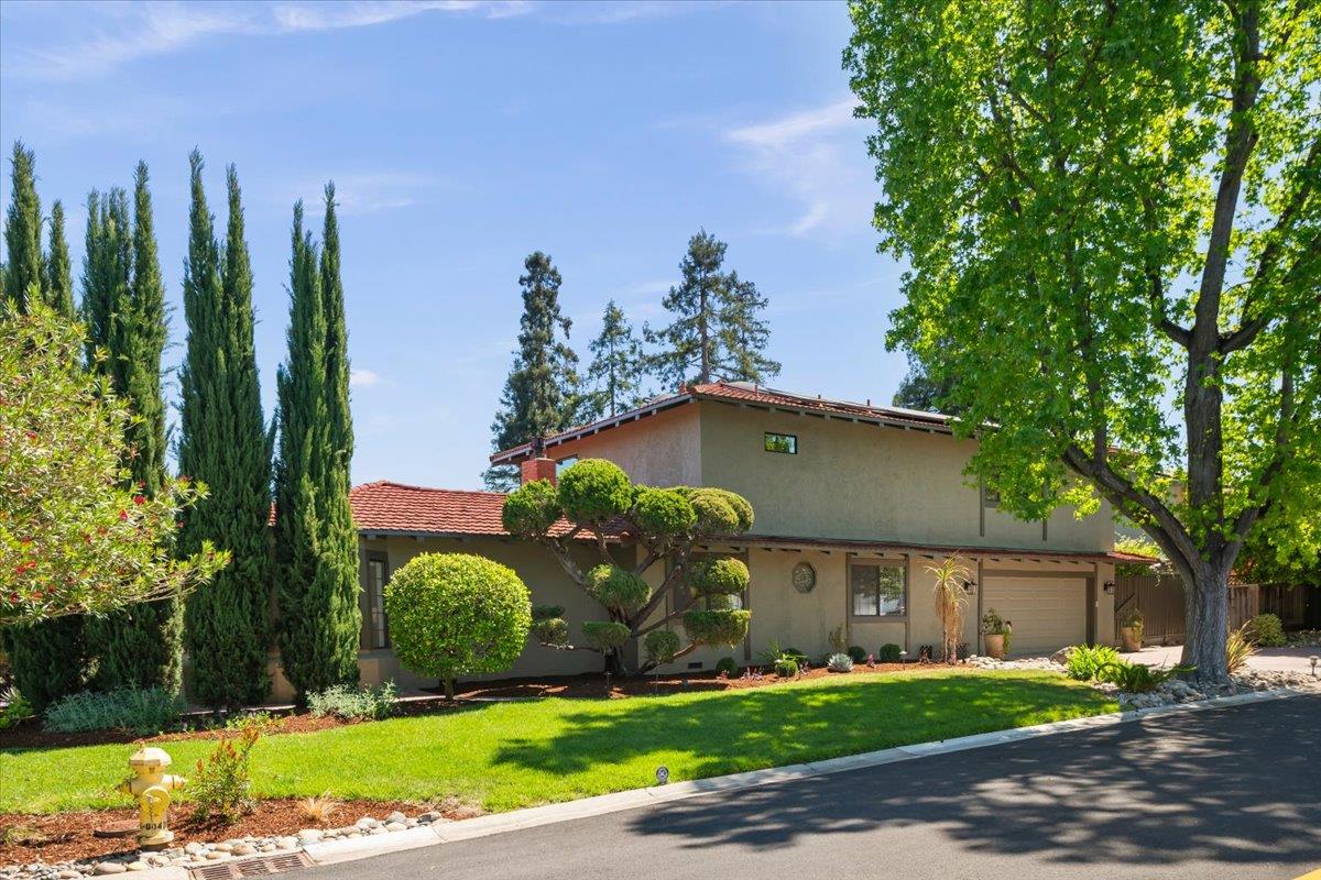 272 Belblossom Way