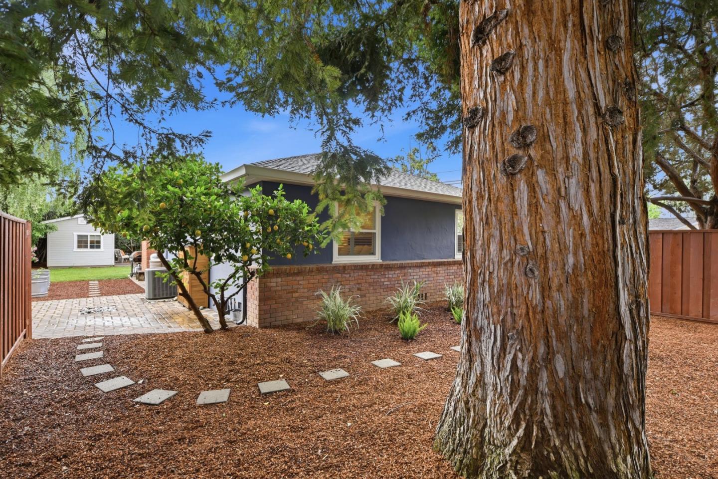 944 Malone Road