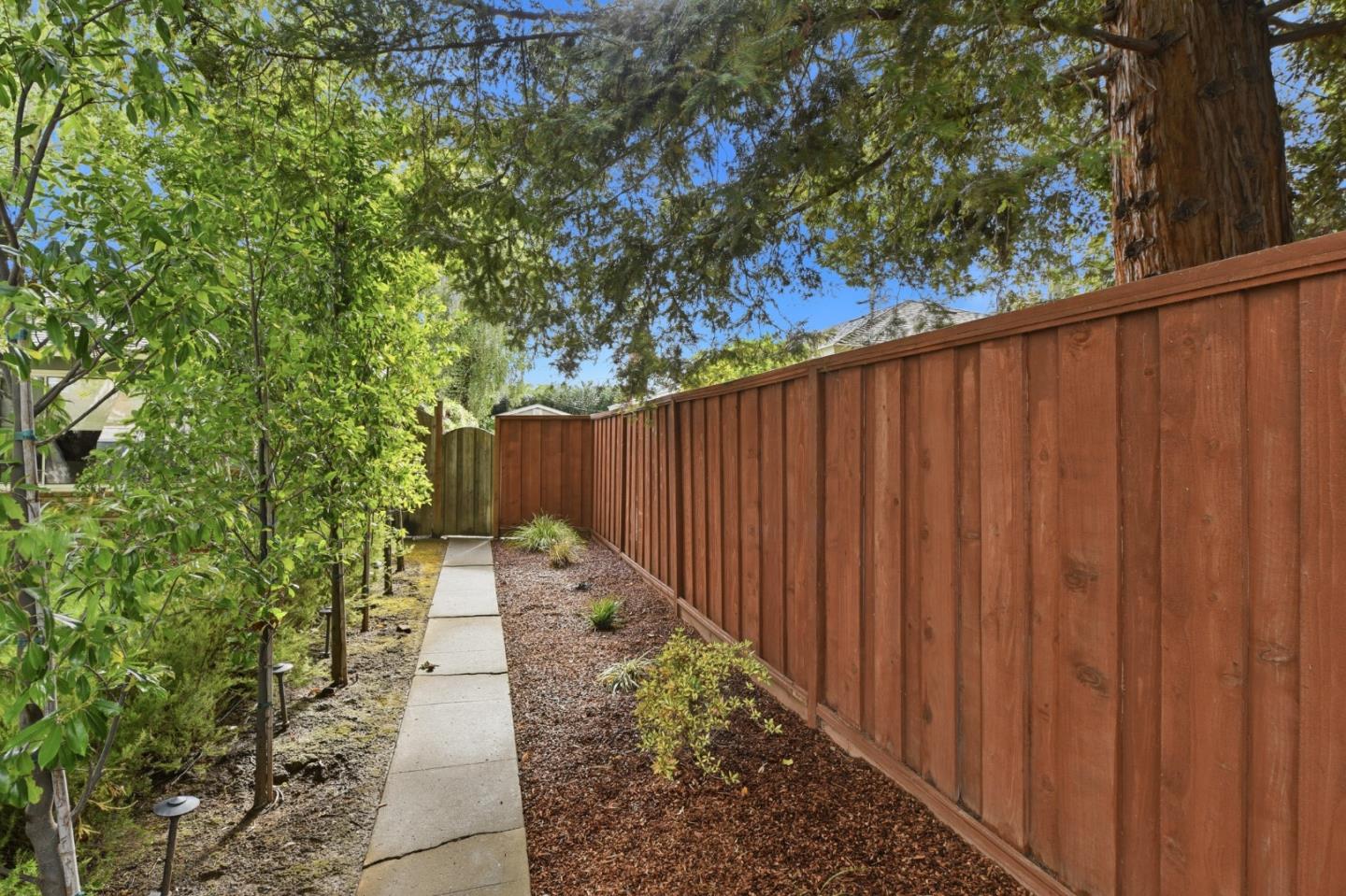 944 Malone Road
