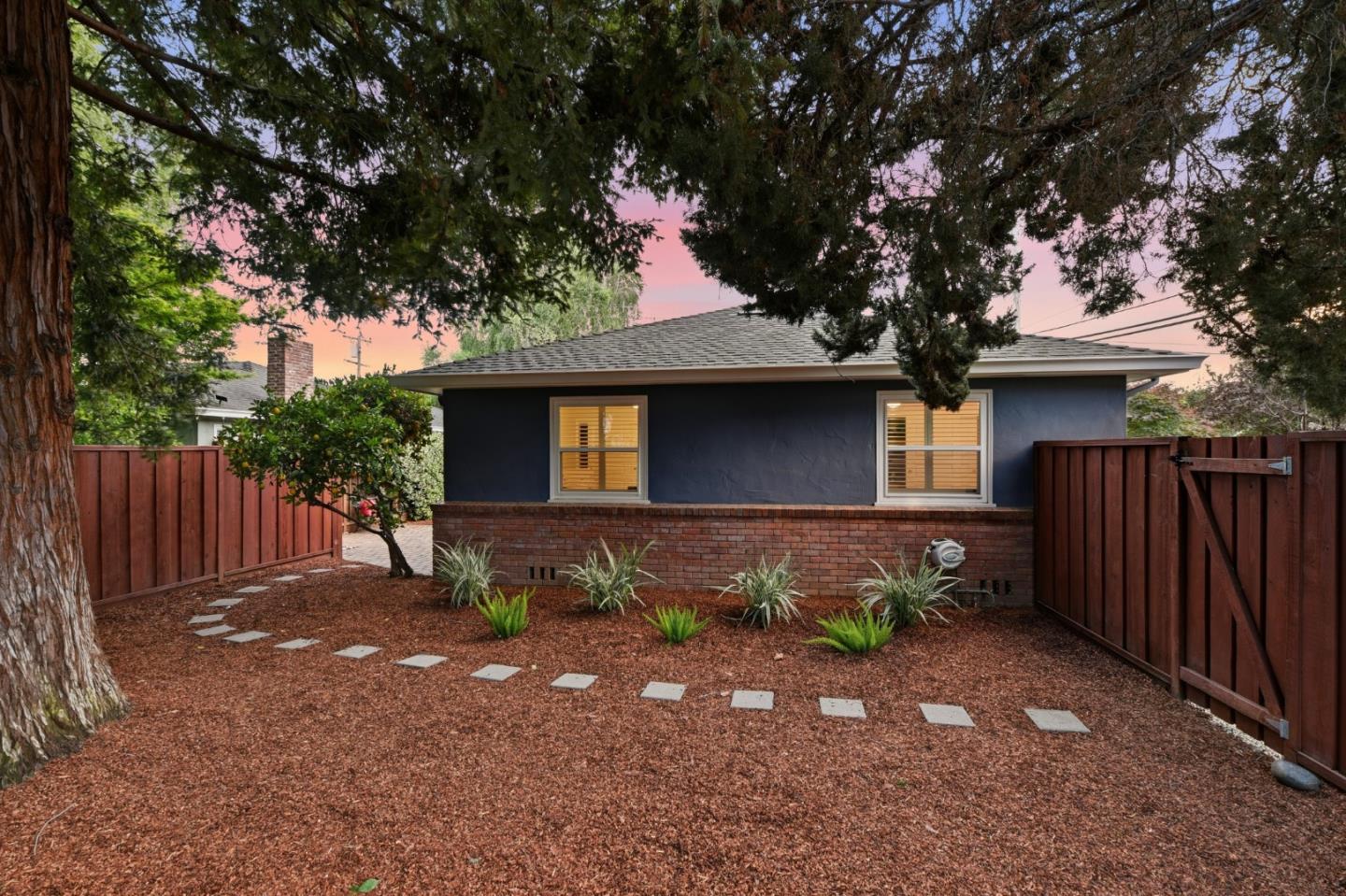 944 Malone Road