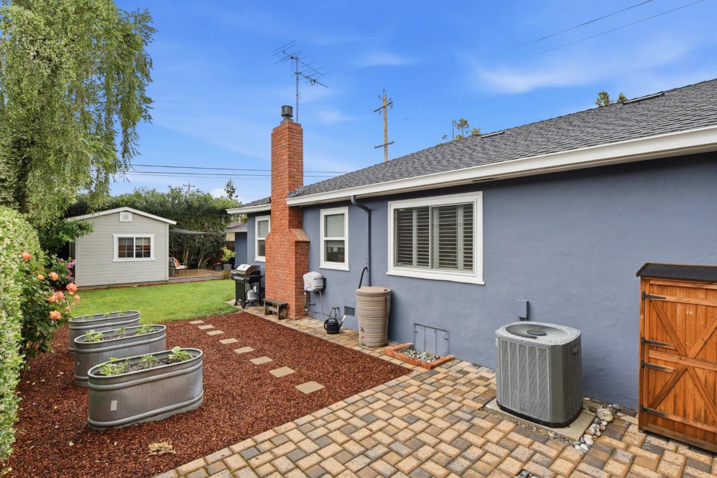 944 Malone Road