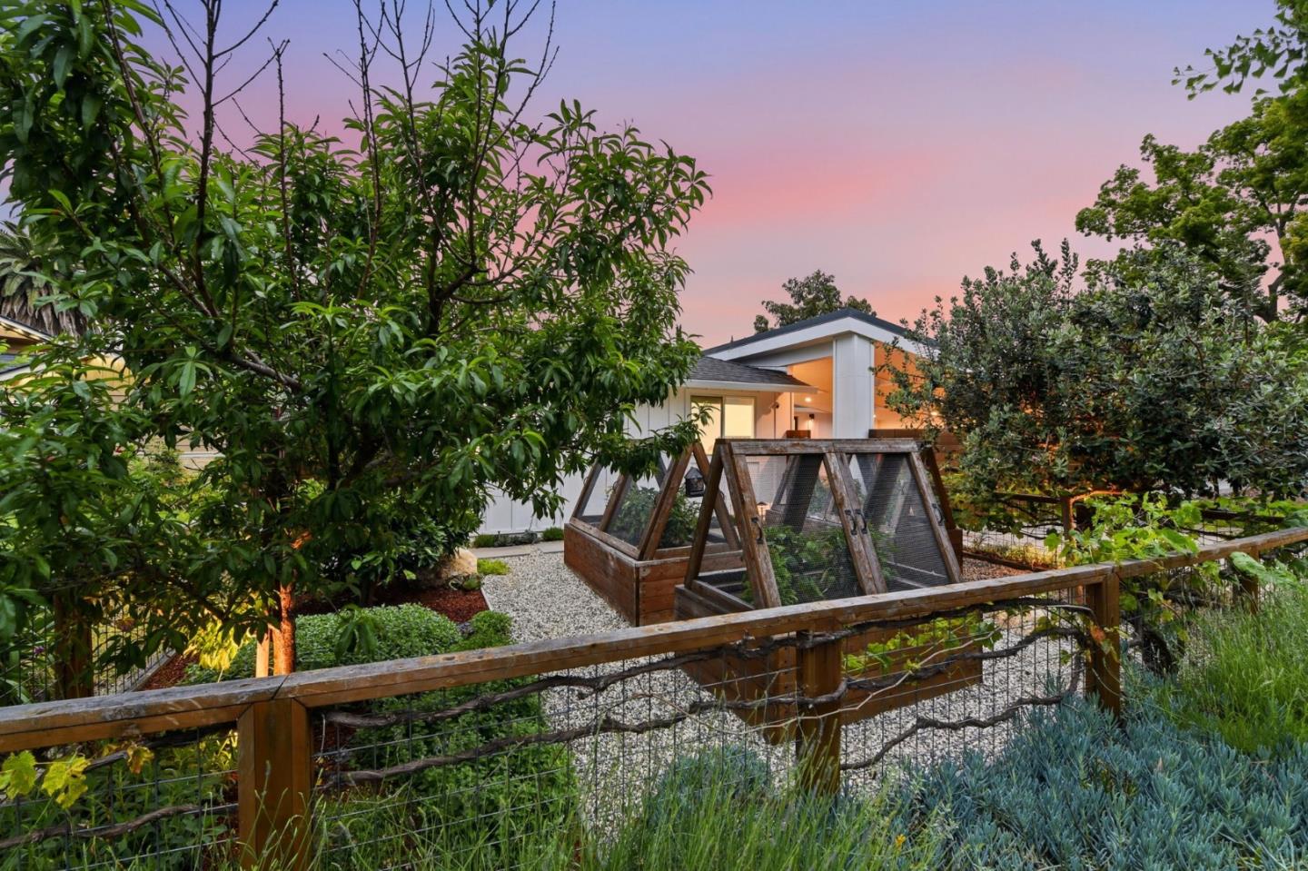 1415 Carmel Drive