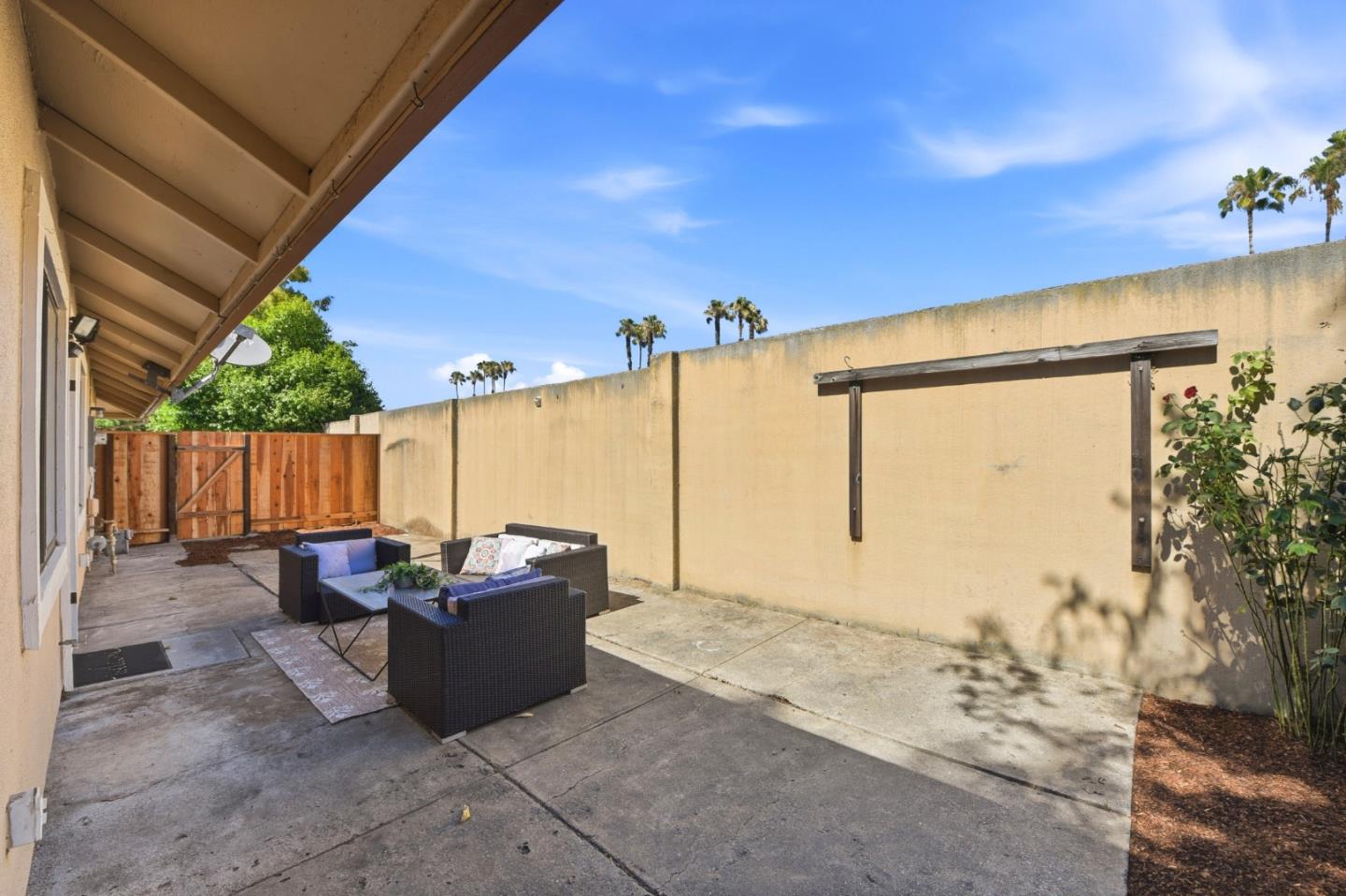 520 Felix Way