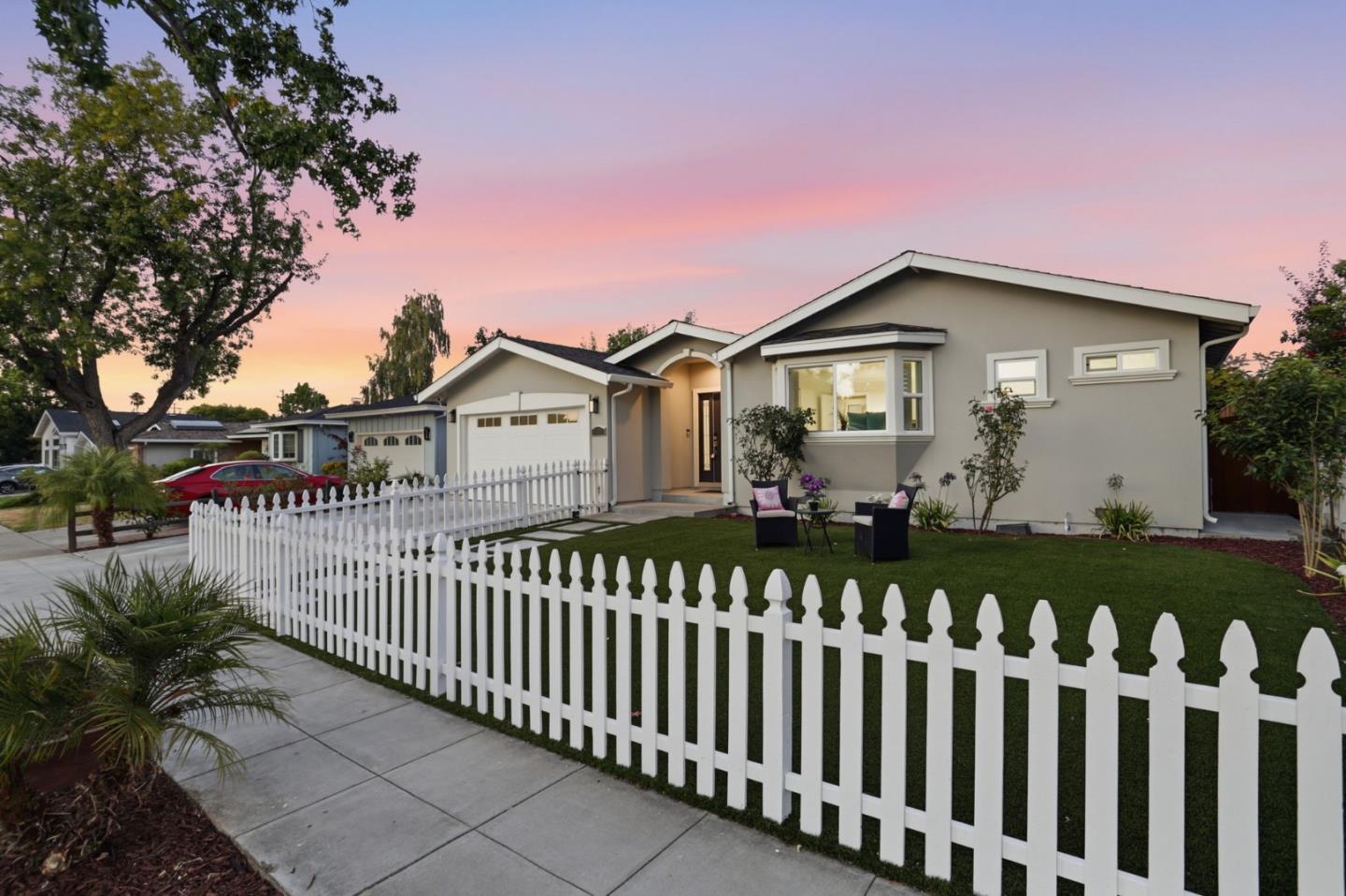 5486 Sharon LN