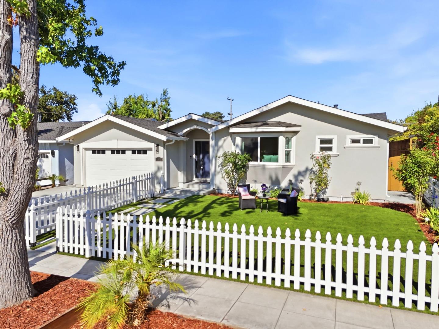 5486 Sharon LN