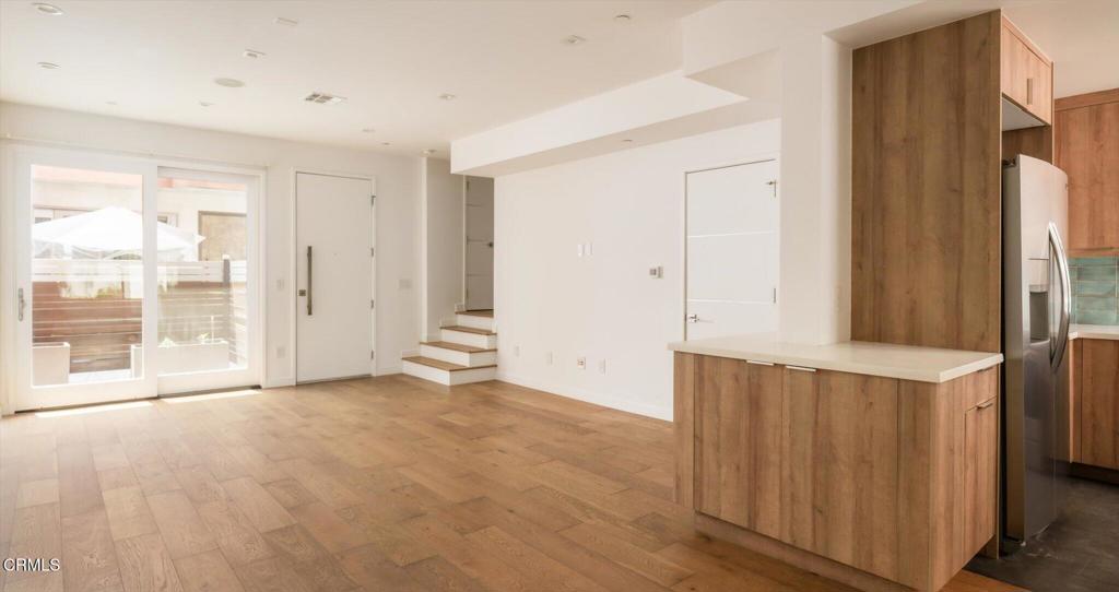 1015 Figueroa Terrace 19