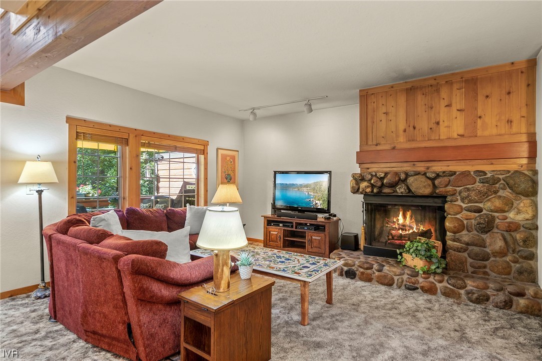 929 Northwood Boulevard 66