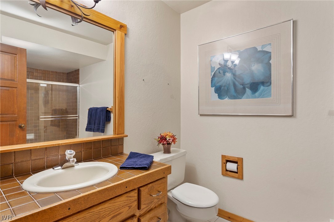 929 Northwood Boulevard 66