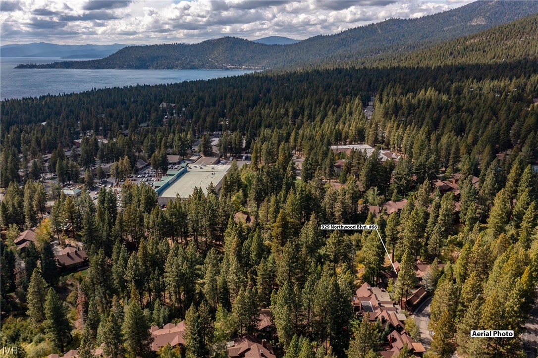 929 Northwood Boulevard 66