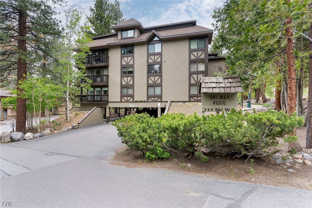 333 Ski Way 257