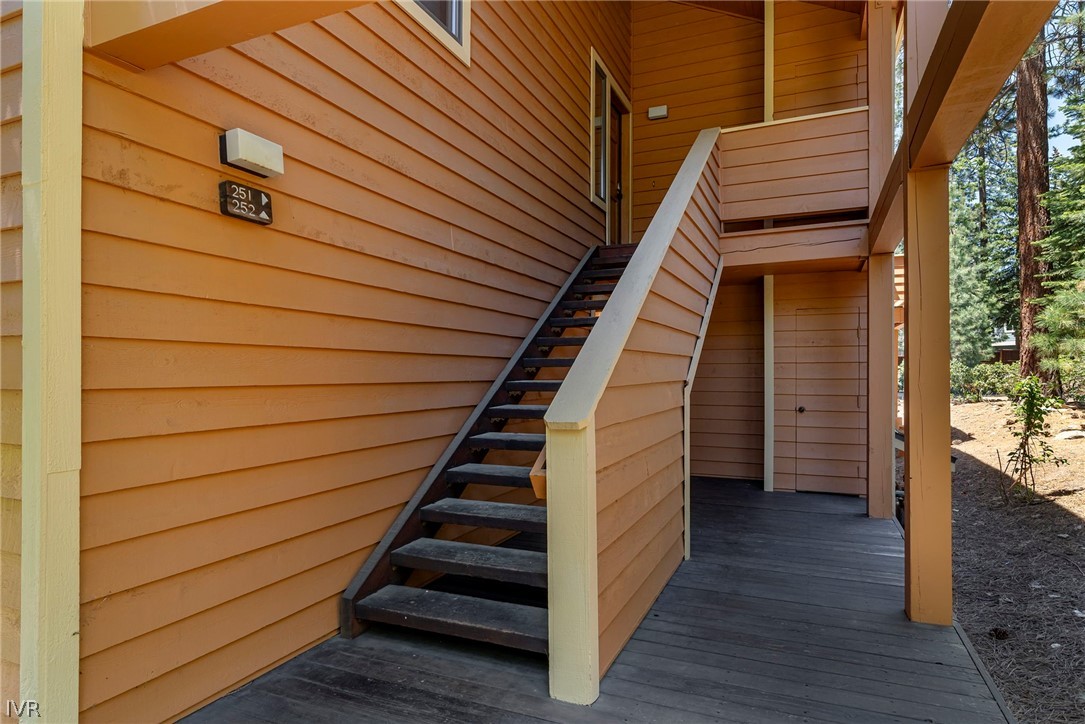 931 Incline Way Way 251