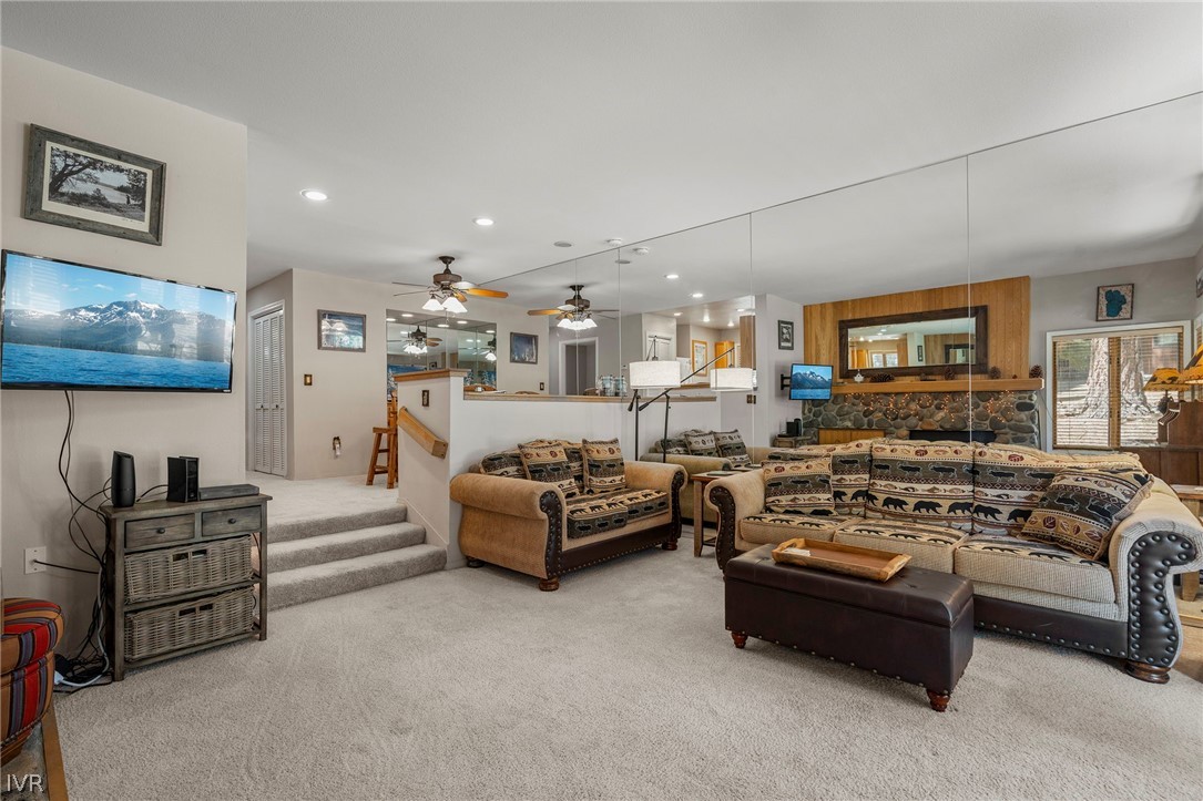 931 Incline Way Way 251