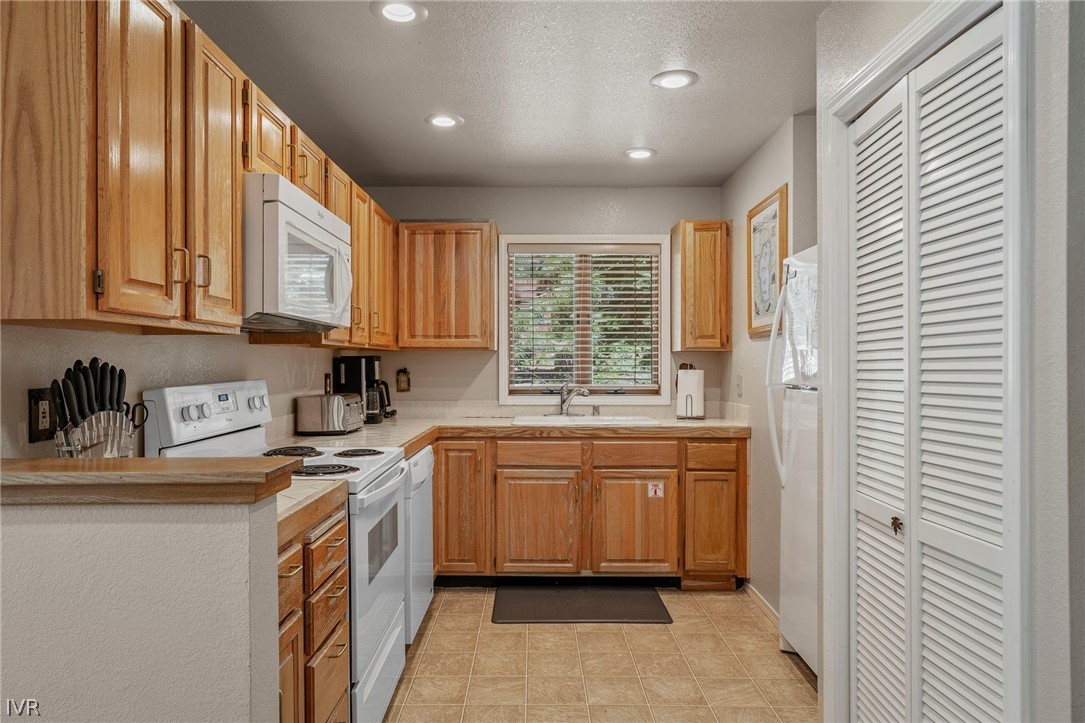 931 Incline Way Way 251