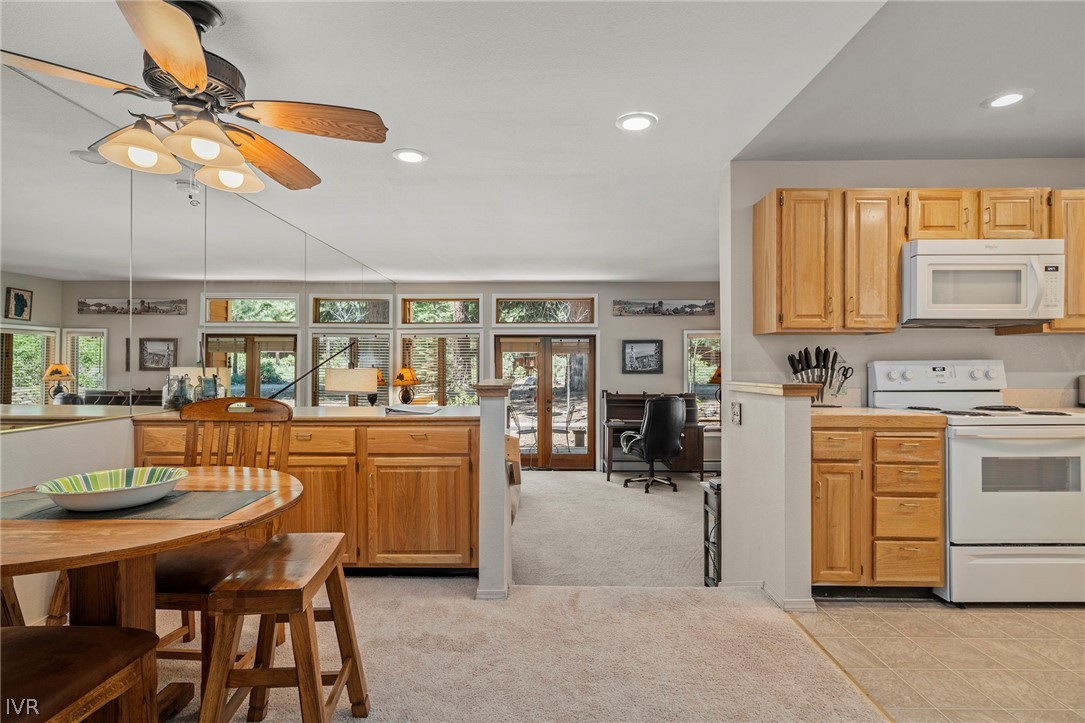 931 Incline Way Way 251