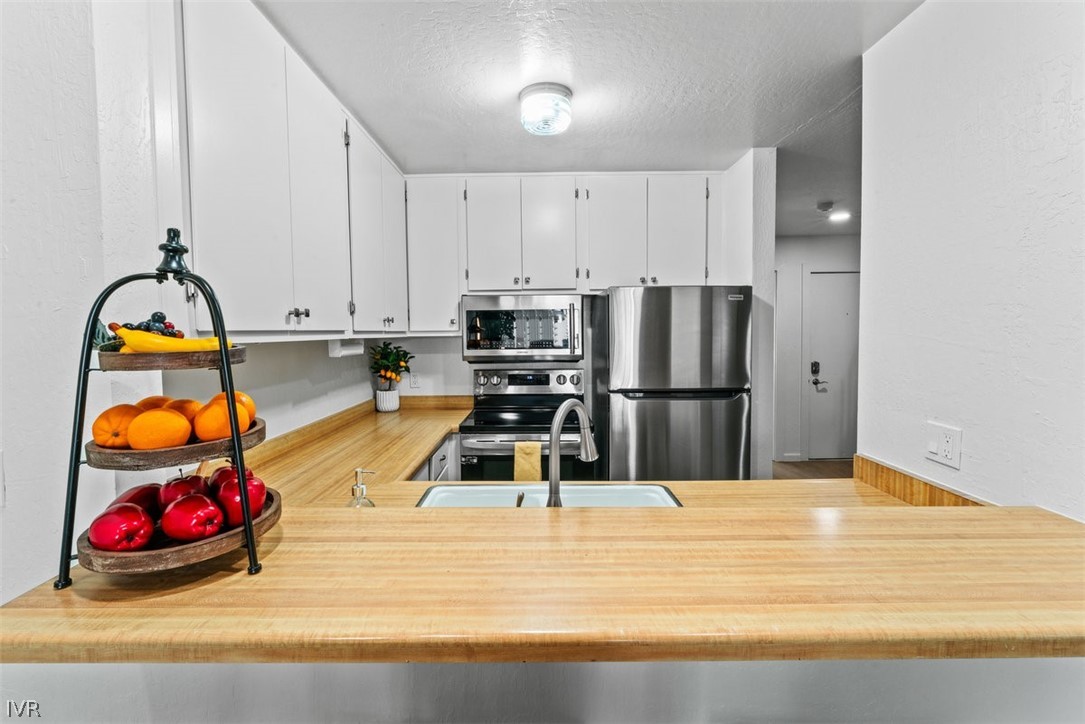 807 Alder Avenue 70