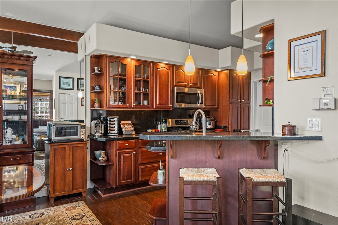 400 Fairview Boulevard 155