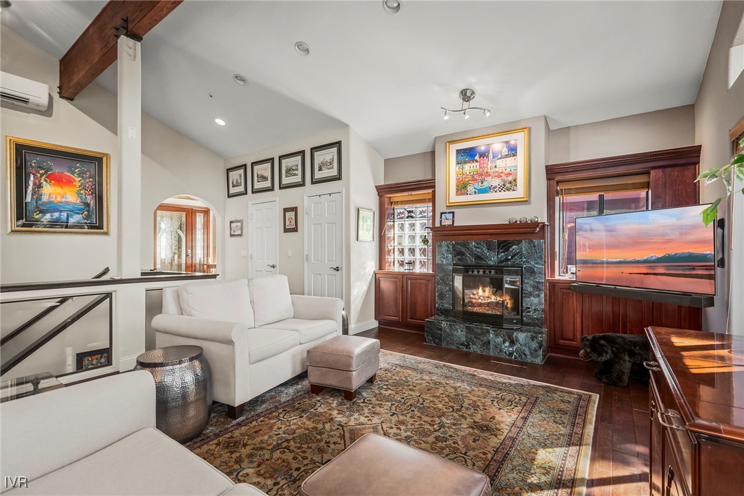 400 Fairview Boulevard 155