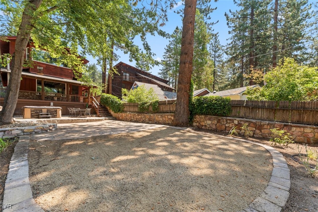 588 Pharris Lane