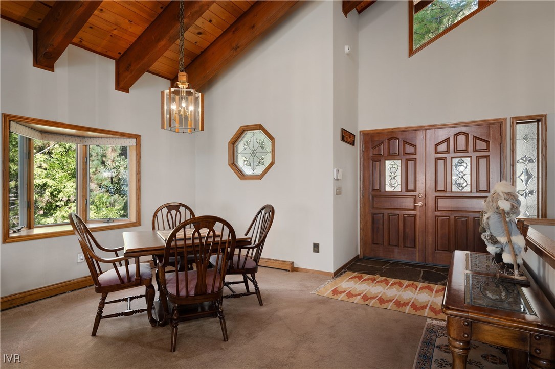 369 Fairview Boulevard